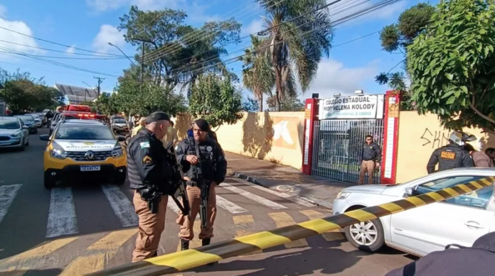 Ataque escola