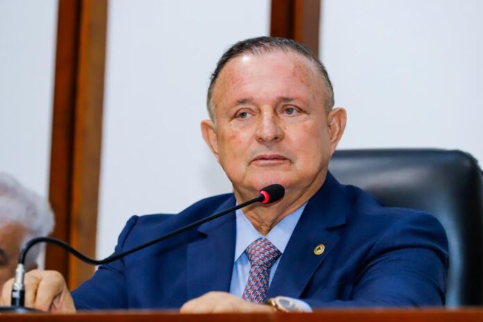 Adolfo Menezes