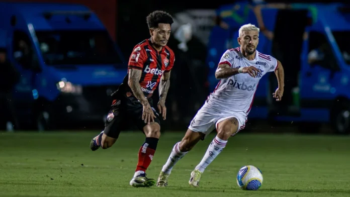 Vitória visita o Flamengo em jogo de ida da Copa do Brasil