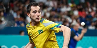 Calderano é eliminado pelo líder do ranking na semi da Copa do Mundo
