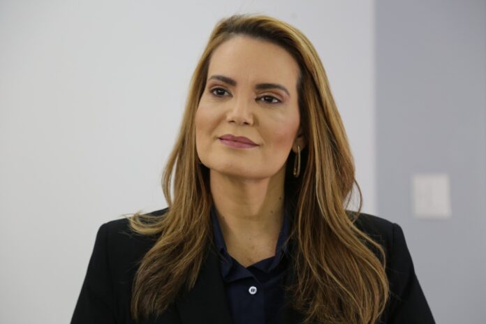 sheila-lemos-pmvc