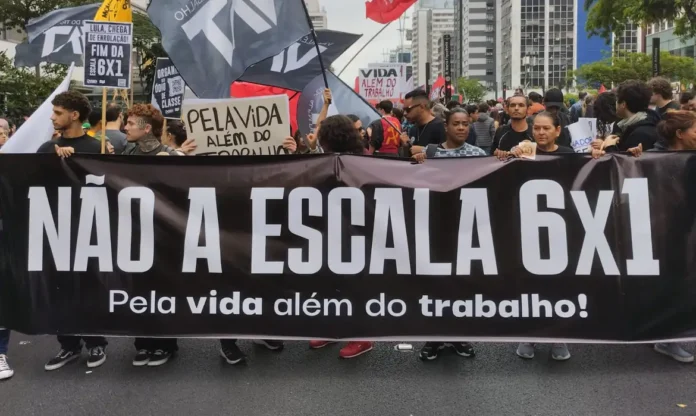 Jornada de trabalho 6x1 Governo retira urgência de projeto sobre fim da escala 6x1