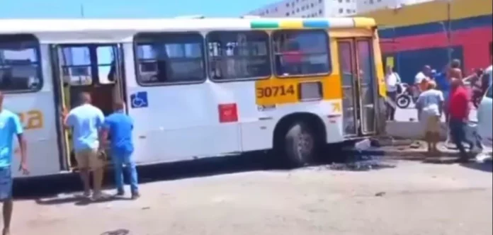 acidente na avenida san martin