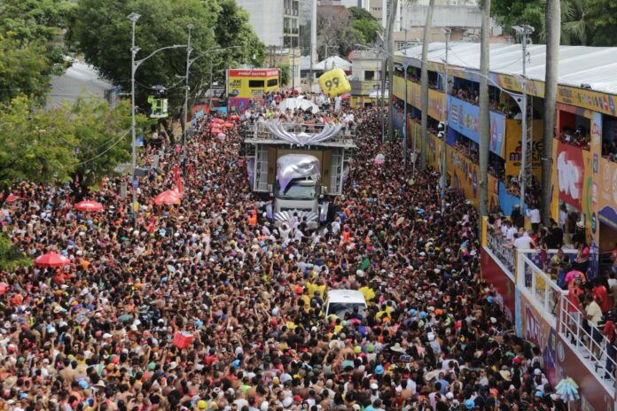 70134e1b-5b4a-4b7c-ae50-bfa9a410f8dd Confira a programação do Carnaval de Salvador nesta terça-feira (17)