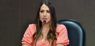 Deputada Cláudia Oliveira