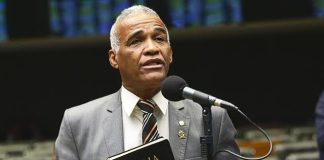 Isidório assume presidência da Comissão de Administração na Câmara