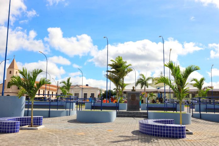 Praça em Itapicuru