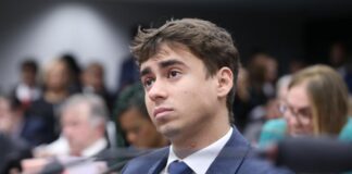 Nikolas Ferreira se posiciona contra PL que protege mulheres