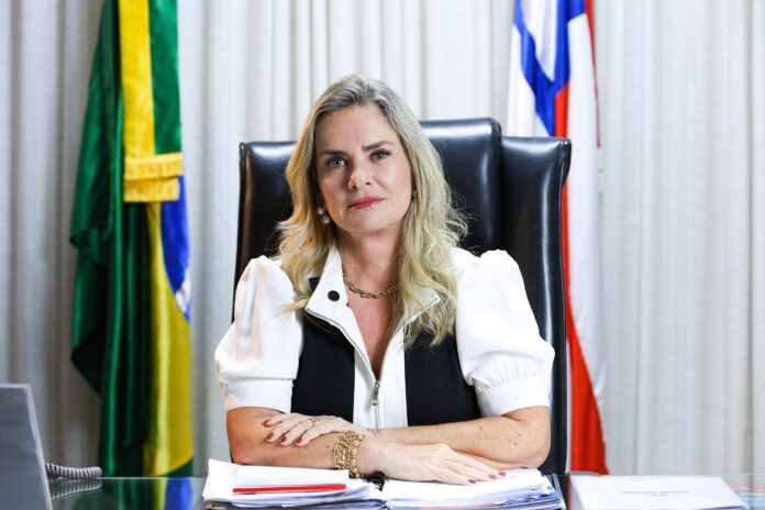 Ivana Bastos Presidente da Alba, Ivana Bastos destaca obras e trabalho do Governo Jerônimo