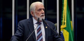 Wagner critica alta dos combustíveis e aponta ‘oportunismo’ no mercado