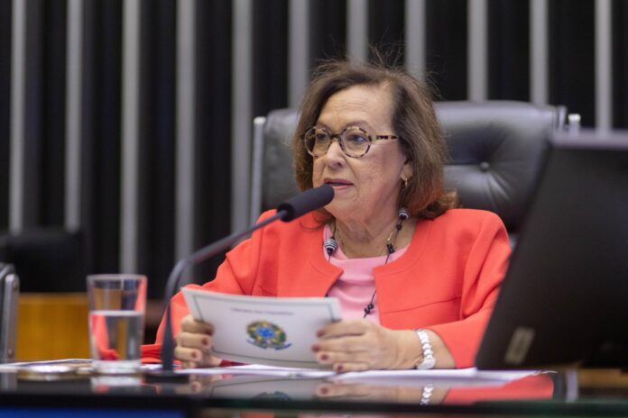 Lídice da Mata