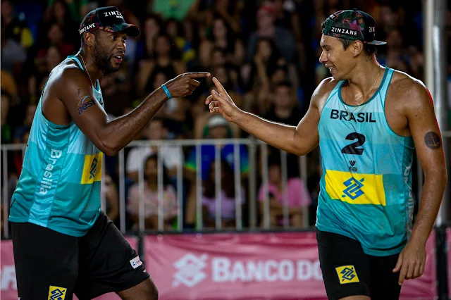 Evandro e Arthur Lanci Vôlei