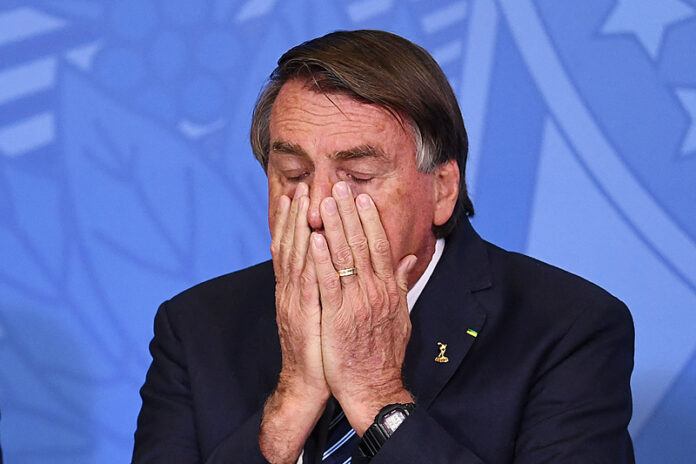 Bolsonaro segue na UTI com quadro grave em Brasília