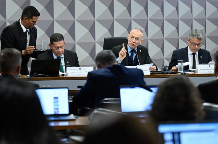 CPI do Crime Organizado CPI do Crime Organizado ignora políticos ligados a facções e mira ministros do STF