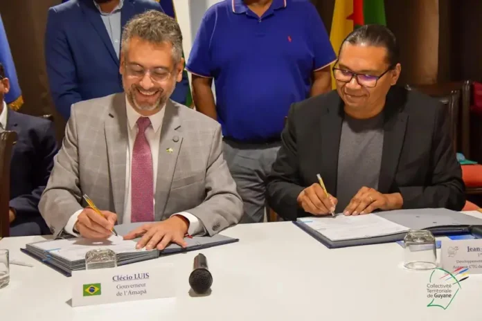 Jean-Paul Ferreira (à direita) e Clécio Luís