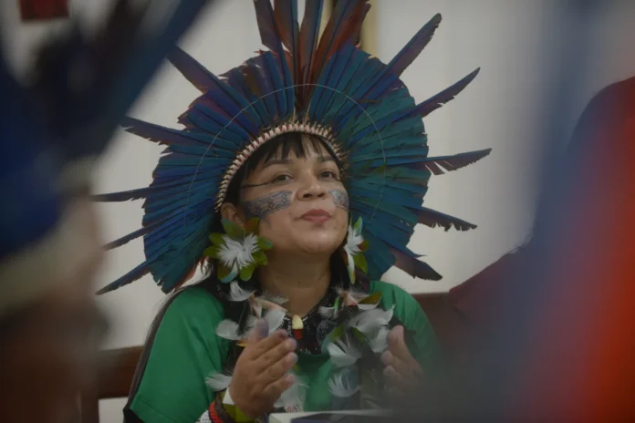 Líder índigena