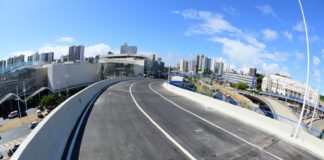 Viaduto José Linhares é entregue e passa a ligar a Avenida ACM ao Acesso Norte