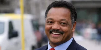 Líder dos direitos civis e candidato nos EUA, Jesse Jackson morre aos 84 anos