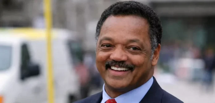 Líder dos direitos civis e candidato nos EUA, Jesse Jackson morre aos 84 anos