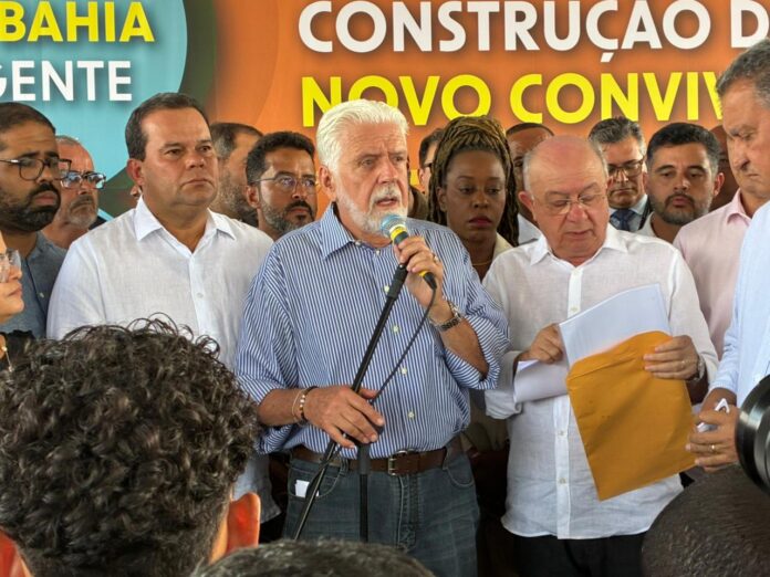 wagner convive Wagner cita operação no México ao defender políticas de prevenção na Bahia