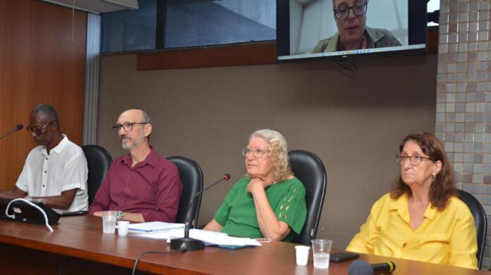 comissao alba Comissão da ALBA debate moradia digna e assistência à habitação