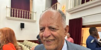 Carlos Augusto Marighella relembra perda do pai pela ditadura e exalta a democracia
