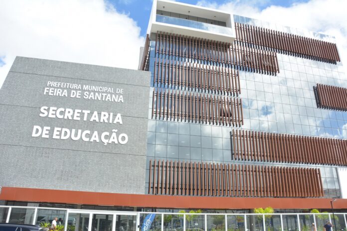Feira de Santana: concurso com mil vagas para professor acontece neste domingo (8)