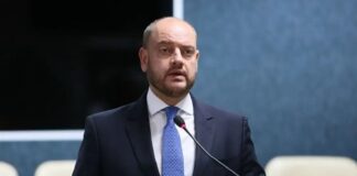 Zanin mantém presidente do TJRJ no cargo de governador interino do Rio