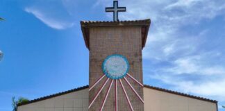 Paróquia do Divino Espírito Santo celebra novenário e solenidade de Pentecostes Paróquia do Divino Espírito Santo celebra novenário e solenidade de Pentecostes