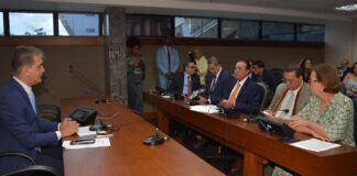 CCJ da ALBA aprova projeto que revoga privatização da Bahiagás