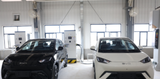 Projeto propõe carregadores de carros elétricos em estacionamentos da Bahia; entenda