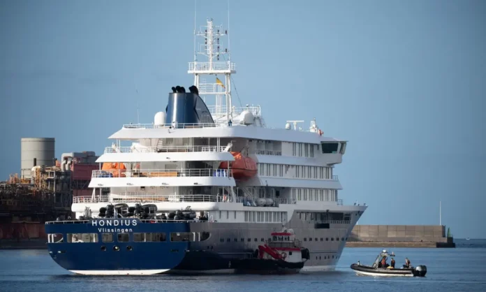 Passageiros de cruzeiro com surto de hantavírus testam positivo após repatriação