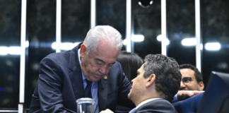 Fim da escala 6x1: senador baiano quer discutir futuro da PEC em reunião com Alcolumbre