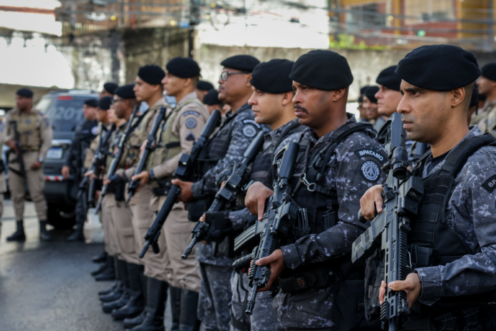 Dados apontam aumento de 130% no número de policiais baleados em serviço em Salvador e RMS