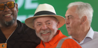 "A gente quer comprar", indica Lula sobre retomada da Refinaria de Mataripe pela Petrobrás