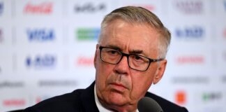 Ancelotti afirma que Neymar está apto para jogar 90 minutos e elogia: "se comporta muito bem"