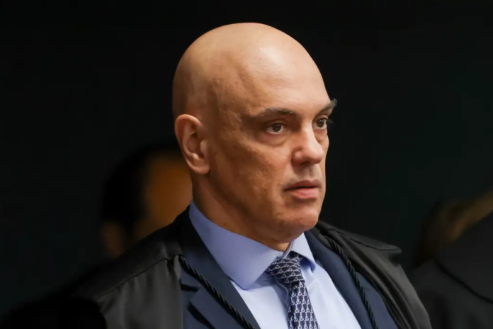 Futuro de Bolsonaro será decidido por Moraes, após fim do prazo da prisão especial
