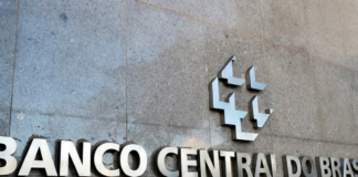 Banco Central prevê crescimento de 2% para o PIB em 2026