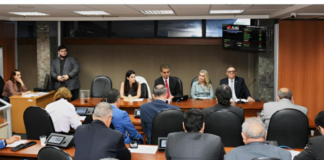 Por unanimidade, CCJ da ALBA aprova indicação de Jerônimo para conselho do TCM