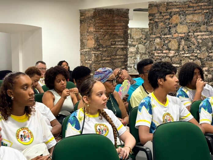 crianças