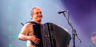 Flávio José diz que não se apresentará no São João da Bahia este ano