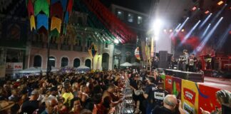 São João no Pelourinho atrai milhares de baianos e turistas