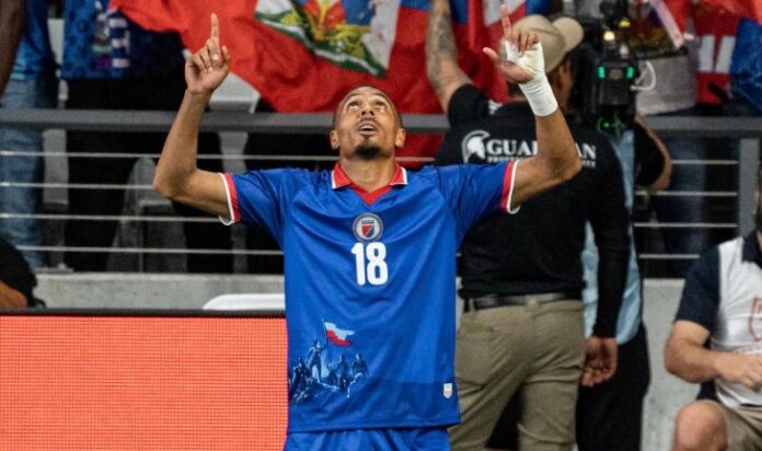 haitid Fifa pede mudança na camisa do Haiti alegando mensagem política; entenda