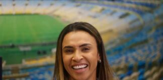 Com Marta como embaixadora, Tesouro quer atrair mais investidores Com Marta como embaixadora, Tesouro quer atrair mais investidores