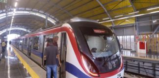Após se masturbar, homem ejacula em passageira dentro do Metrô de Salvador