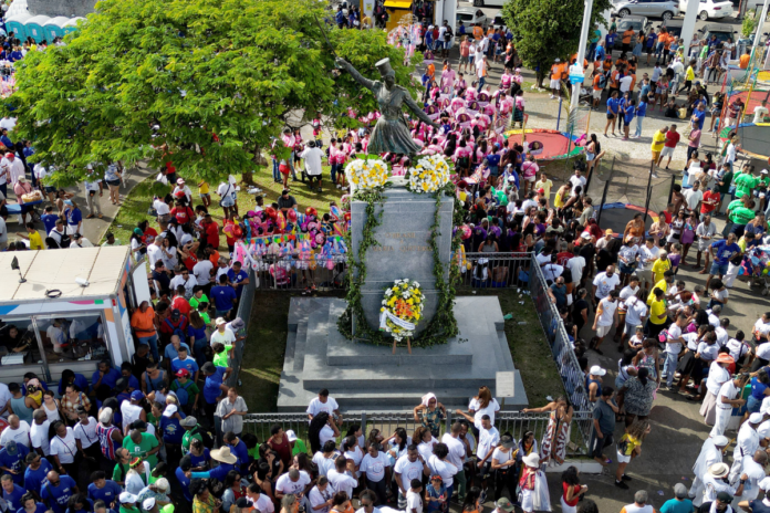 monumento maria quiteria dois de julho salvador 2 de julho: CCJ do Senado aprova transferência simbólica do governo para Salvador