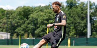 Neymar treina com bola pela primeira vez na Seleção Brasileira
