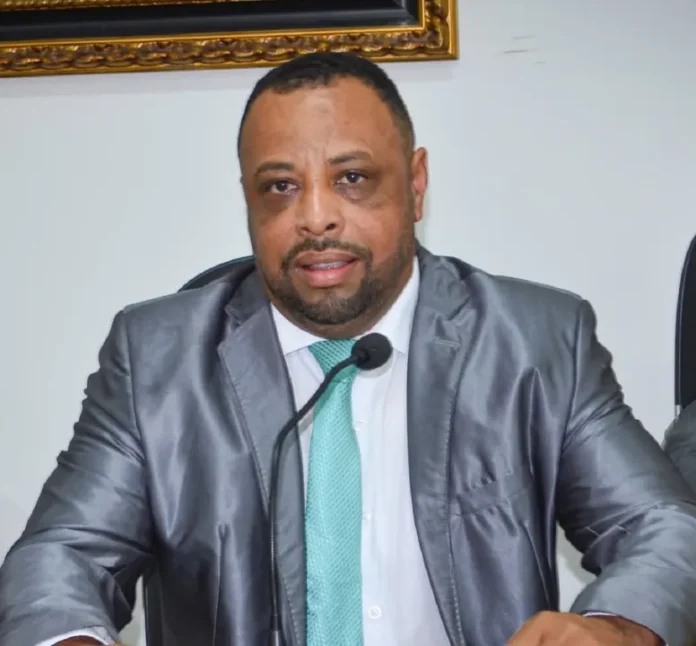 vereador tem mandato cassado em itaparica vereador tem mandato cassado em itaparica