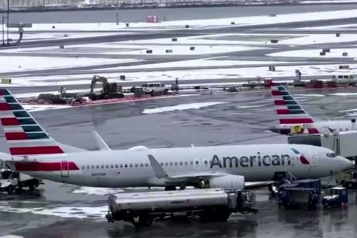 aviao aeroporto estados unidos Desastre aéreo nos EUA é evitado após controlador identificar 2 aviões com o mesmo número de voo