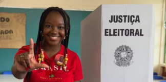 Mineira de 21 anos é mulher mais jovem a ser eleita deputada federal Mineira de 21 anos é mulher mais jovem a ser eleita deputada federal